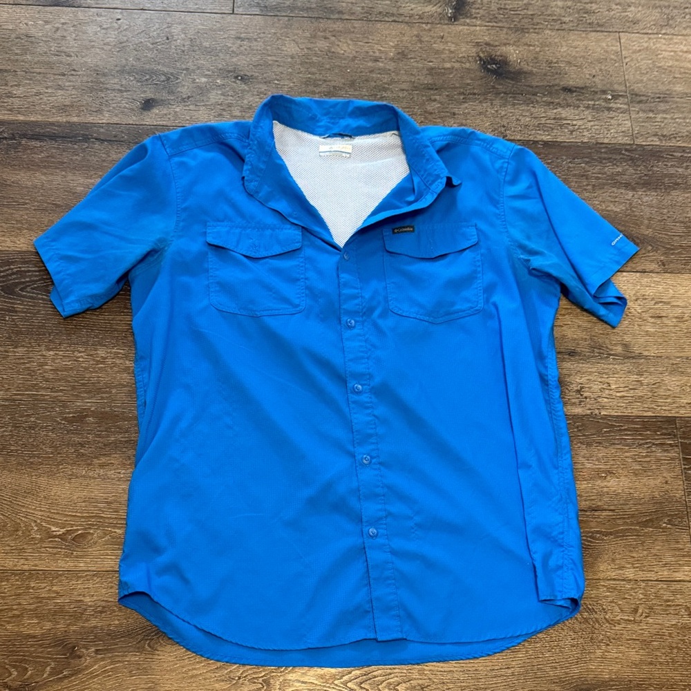 Columbia blue button‎ down XL